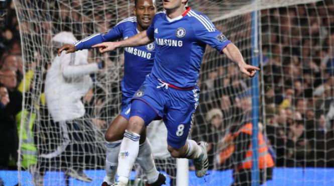 video chelsea bate pe manchester si relanseaza lupta pentru titlu in anglia