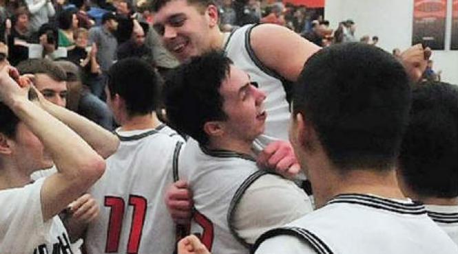 tragedie in sua un baschetbalist de 16 ani a murit dupa ce inscrisese cosul victoriei