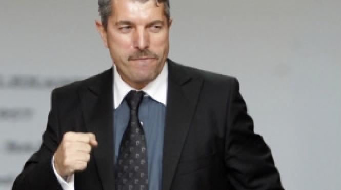 craciunescu si avram aproape de bataie in sediul frf