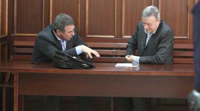 nasu a dat cu subsemnatul urmeaza chivu