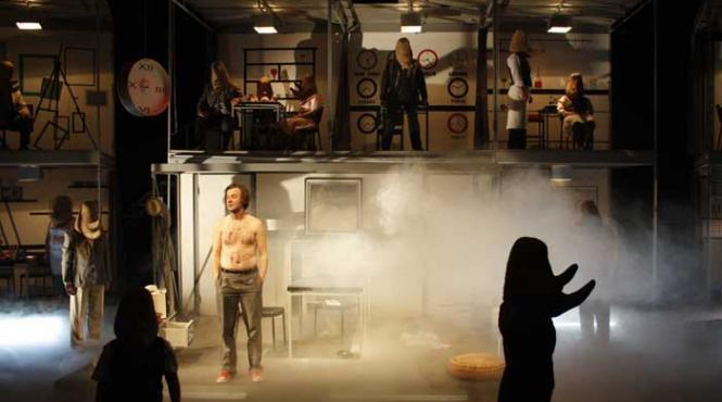 rinocerii sau rasturnarea valorilor