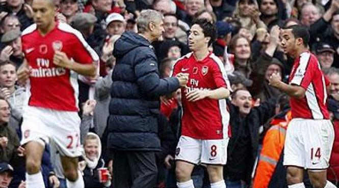 uefa i a suspendat pe wenger si nasri cate un meci