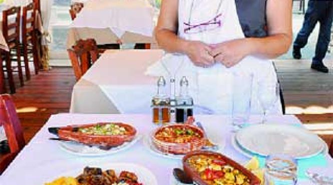 un pranz cu louloudia