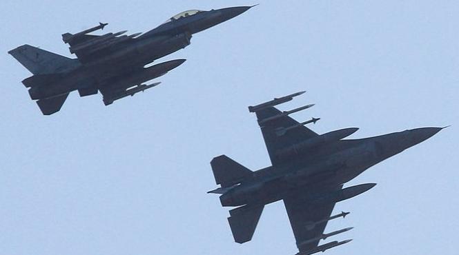 americanii isi retrag avioanele de lupta din libia