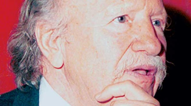 un calator in spectacolul lumii