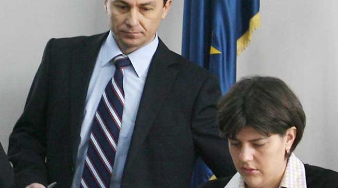 cartitele din parlament prinse in musuroiul interceptarilor