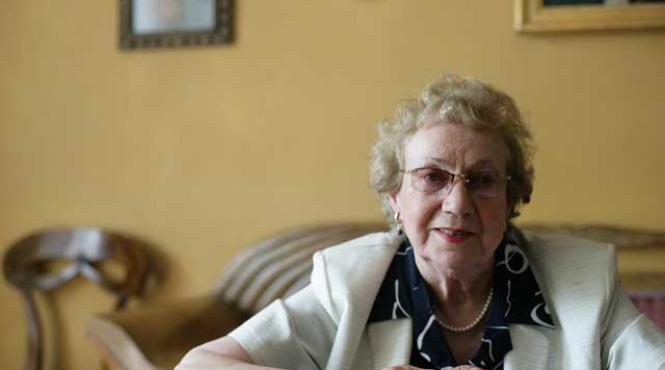 eleonora cioran sustine ca a insistat pe langa laurence tacou sa incheie un act oficial