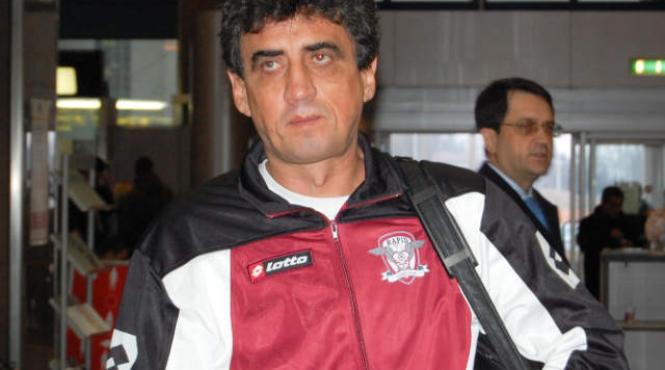 rada sper sa le redau baietilor placerea de a juca