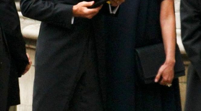 cuplul beckham tinute foarte sobre la nunta regala