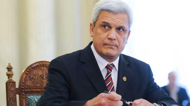 consilierii lui ariton experti in energie