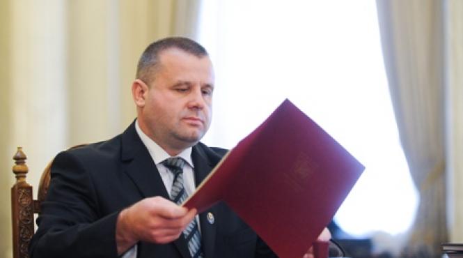 inainte sa fie dati afara botis si zevedei au secretizat dosarele de finantare europeana