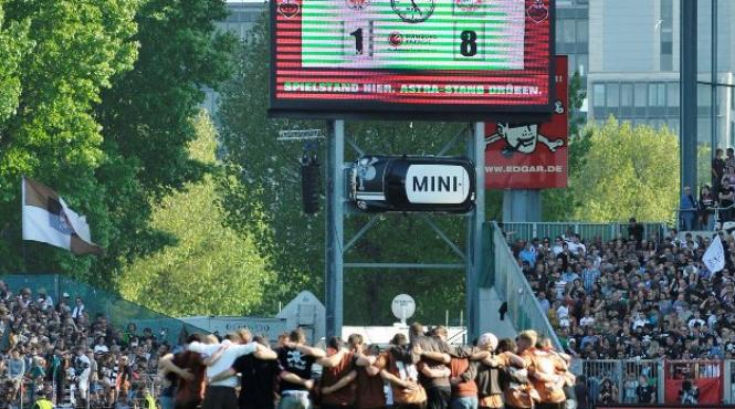 bayern munchen a realizat scorul campionatului 8 1 la st pauli