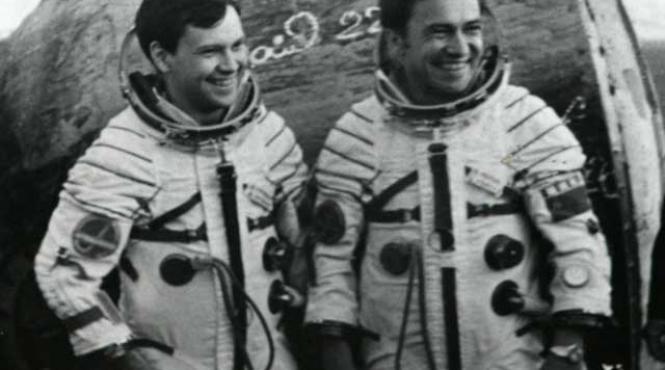 ambasadorul roman in spatiu dumitru prunariu