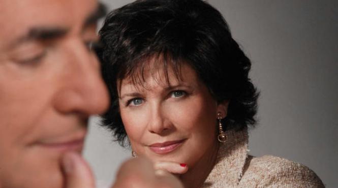 anne sinclair sotia care si a daruit dragostea si averea lui dominique strauss kahn