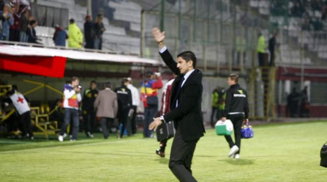 razvan lucescu aproape de o revenire la rapid