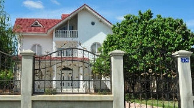 daily mail tandarei beverly hills ul romaniei