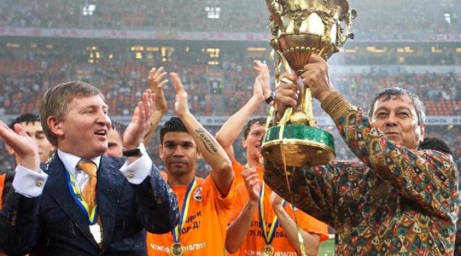 sahtiorul lui lucescu a facut eventul minerii au luat si cupa ucrainei