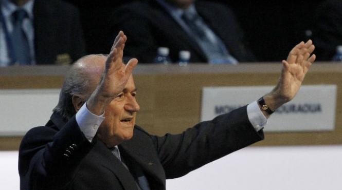 sepp blatter reales presedinte al fifa pentru inca patru ani