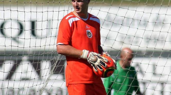 cfr l a transferat pe portarul portughez mario felgueiras