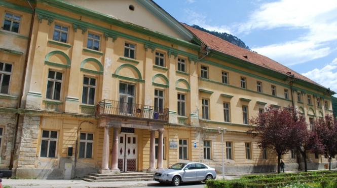 moartea herculanelor cea mai veche statiune balneoclimaterica din romania se stinge incet dar sigur