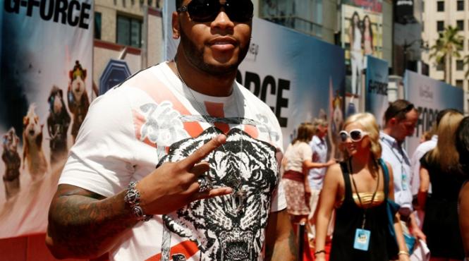 rapper ul flo rida arestat pentru consum de alcool la volan