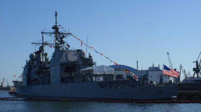 un crucisator sua in marea neagra inflameaza rusia
