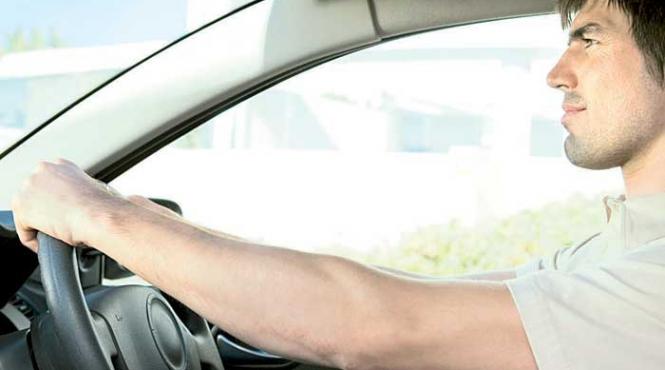 fara dureri de spate in masina