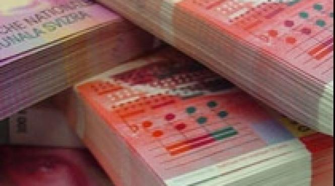 de ce creste francul elvetian