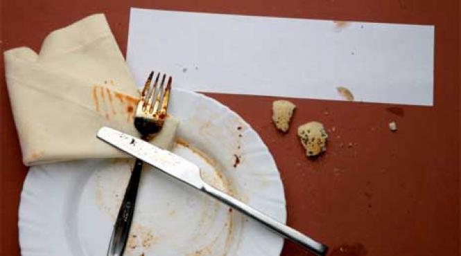 senatorii au definit spaga electorala alegatorul mituit risca 5 ani puscarie vezi ce atentii poti primi