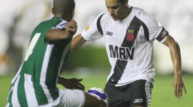 edmundo a fost eliberat la 17 ore dupa ce fusese trimis dupa gratii