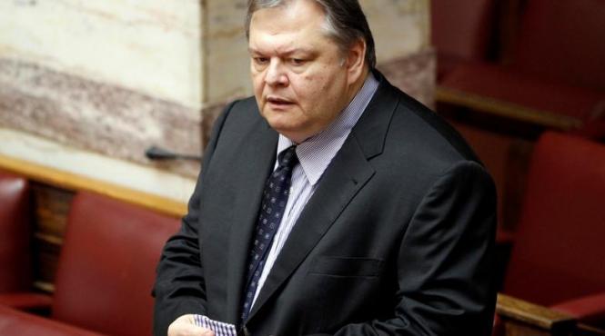 premierul grec si a remaniat guvernul evangelos venizelos noul ministru de finante