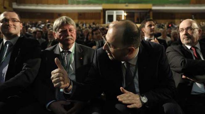 cum ajunge targu mures buricul romaniei