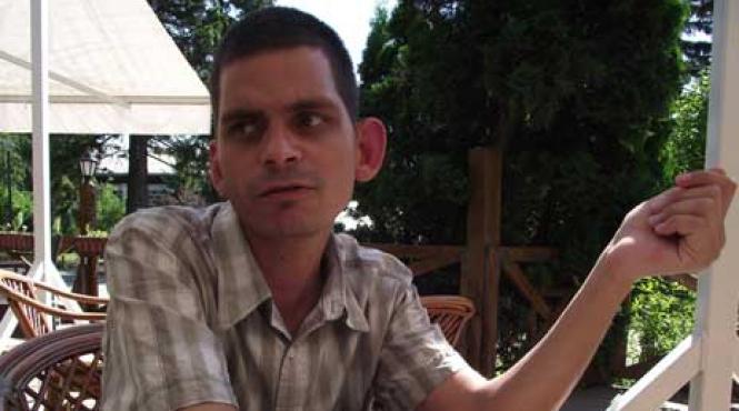 genialul lajos de la casa de copii la 10 ani studia psihologia la 26 antreneaza supradotati ce spune profesorul care a pregatit 1 000 de supradotati romani