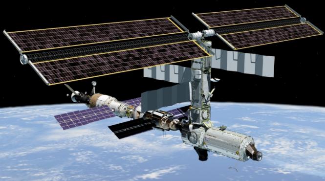 astronautii de pe statia spatiala internationala evacuati din cauza deseurilor cosmice