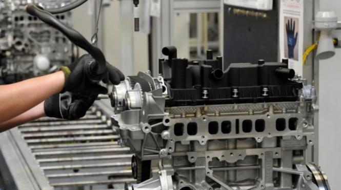 ecoboost se vinde pe banda rulanta