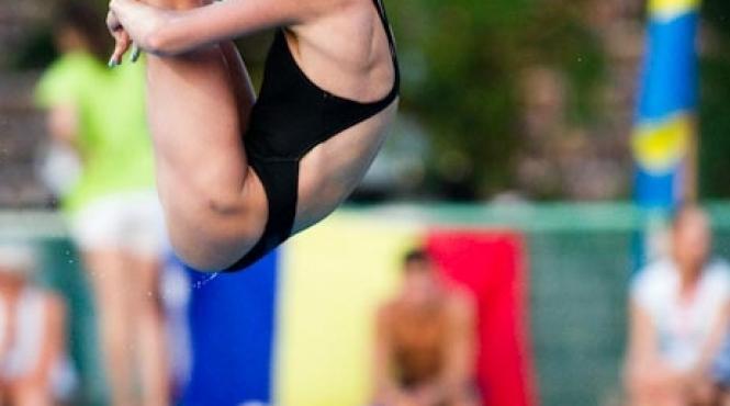 mara elena aiacoboae argint la ce de sarituri in apa pentru juniori