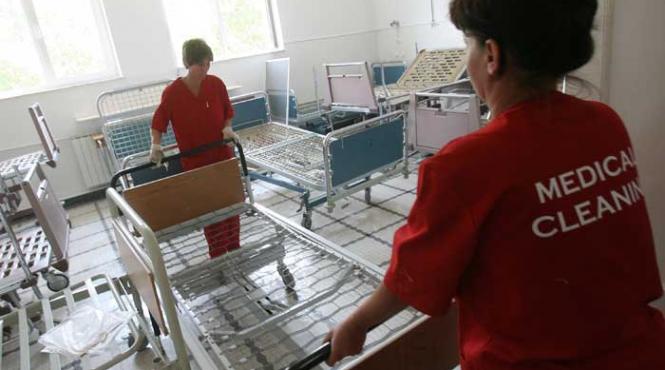 doctorul fmi ne baga n groapa dupa reteta boc