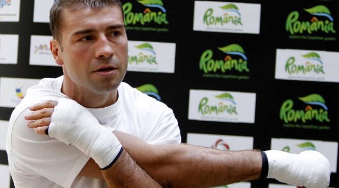 bute a trecut de cantarul oficial a avut 54 de grame sub limita categoriei supermijlocie