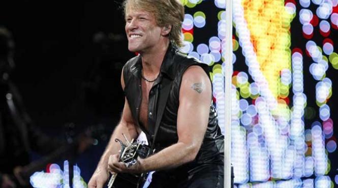 la bon jovi vor fi 33 de grade si 150 000 de wati