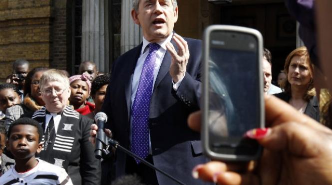 imperiul media a lui rubert murdoch se clatina the sunday times risca soarta news of the world