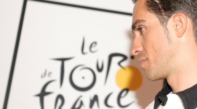 turul frantei contador este accidentat