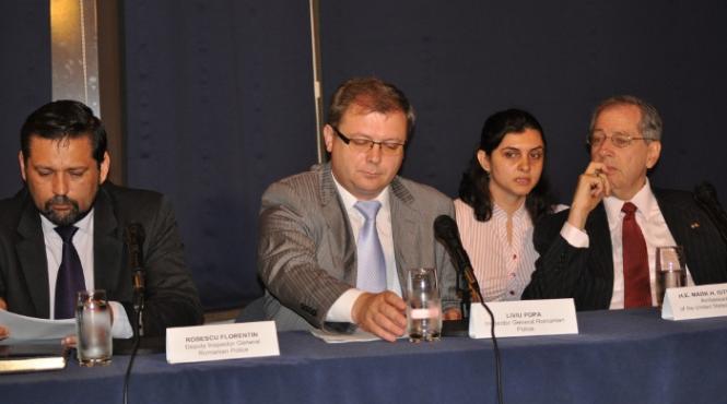 cyber infractori romani in haine de militari americani