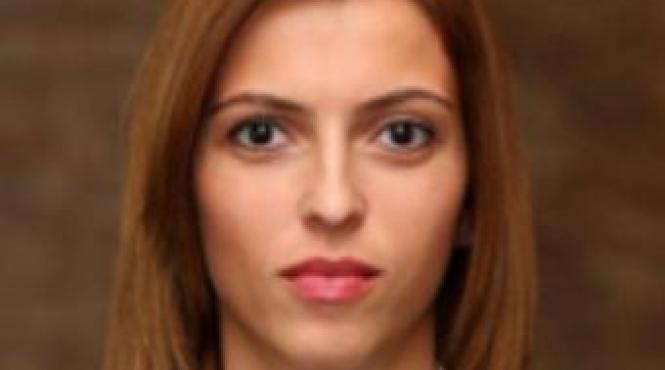 uluitor cu girul lui teodor baconschi sefa directiei de formare profesionala din mae participa la cursul de incepatori in diplomatie organizat de ea insasi