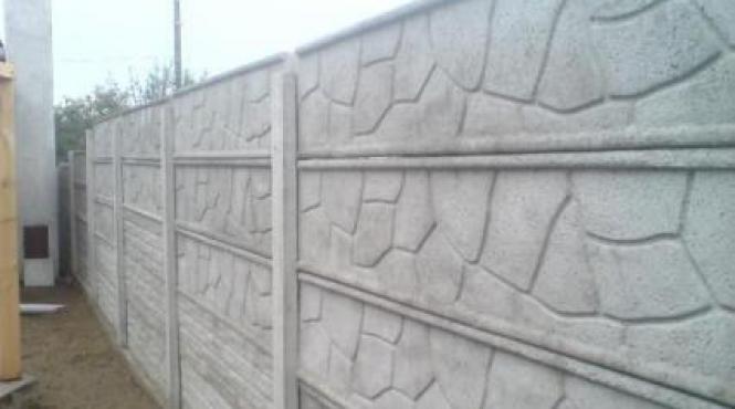 marele zid tiganesc de la baia mare e gata vezi reactiile imprejmuitilor