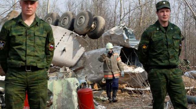 varsovia recunoaste in premiera tragedia de la smolensk provocata in special de polonezi