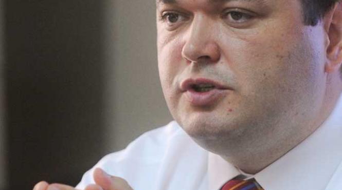 consiliul fiscal este in conflict cu guvernul