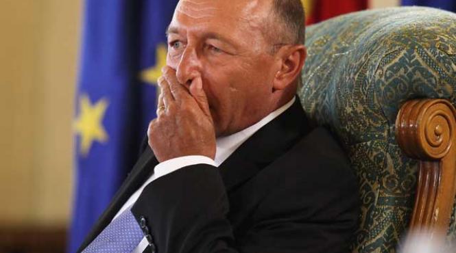 basescu in strategia guvernului nu scrie nimic despre inghetarea pensiilor