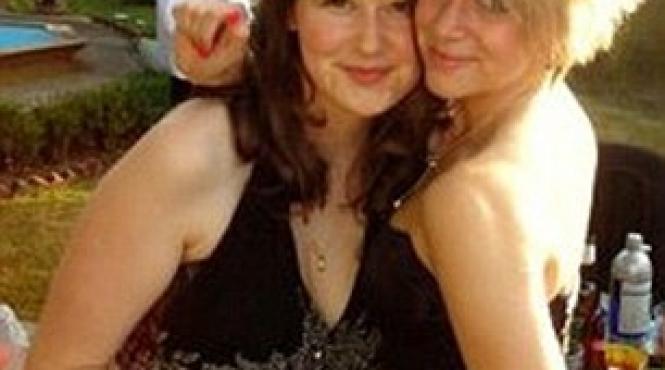 fiica de milionar cot la cot cu vandalii din londra si ea a furat marfa in valoare de 5 000 de lire