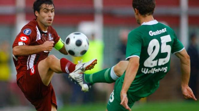 atacam europa cu cinci echipe