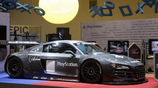 audi r8 lms in forma de simulator